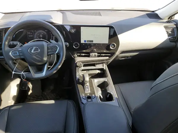 2T2AKCEZXPC014216 2023 LEXUS NX - Image 8