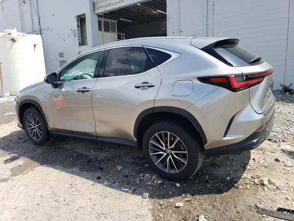 2T2AKCEZXRC020696 2024 LEXUS NX - Image 2