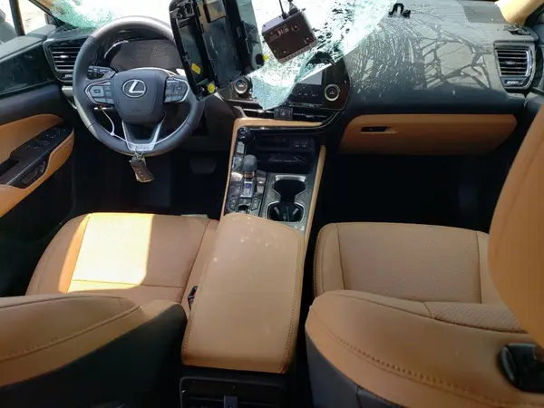 2T2AKCEZXRC020696 2024 LEXUS NX - Image 8