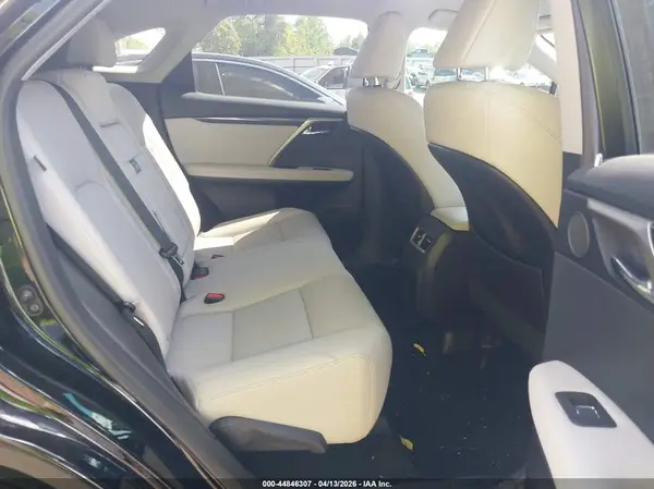 2T2AZMAA3MC200743 2021 LEXUS RX - Image 8
