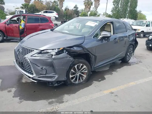 2T2AZMAA4LC166813 2020 LEXUS RX - Image 2