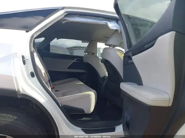 2T2AZMAA4NC226849 2022 LEXUS RX - Image 8