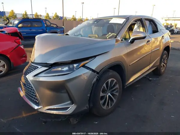 2T2AZMAA5MC198297 2021 LEXUS RX - Image 2