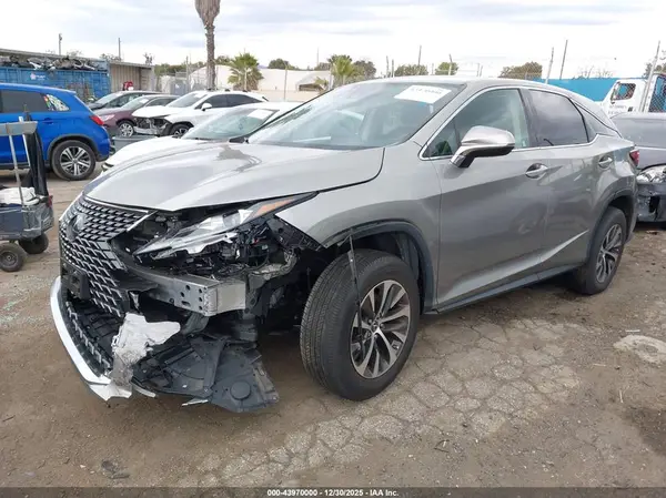 2T2AZMAA6MC203605 2021 LEXUS RX - Image 2