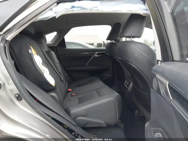 2T2AZMAA6MC203605 2021 LEXUS RX - Image 8