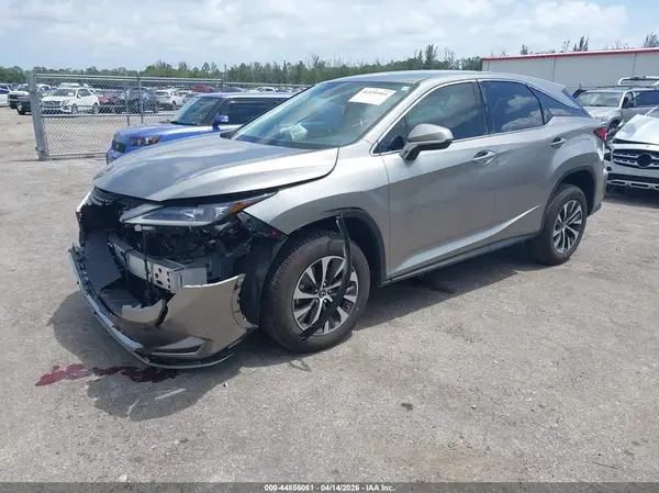 2T2AZMAA7MC205914 2021 LEXUS RX - Image 2