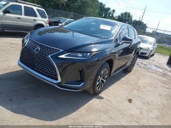 2T2AZMAA7MC206447 2021 LEXUS RX - Image 2