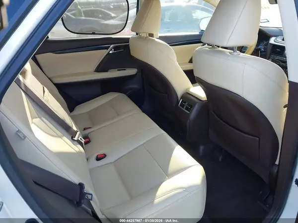 2T2AZMAA8LC170119 2020 LEXUS RX - Image 8