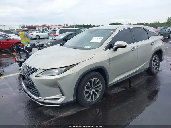 2T2AZMAA8LC174462 2020 LEXUS RX - Image 2