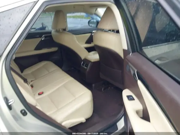 2T2AZMAA8LC174462 2020 LEXUS RX - Image 8