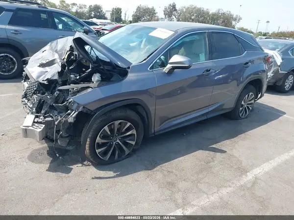 2T2AZMAA9LC165396 2020 LEXUS RX - Image 2