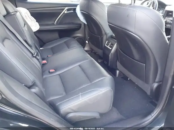2T2AZMAAXNC223938 2022 LEXUS RX - Image 8