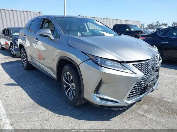 2T2AZMAAXNC228573 2022 LEXUS RX - Image 1