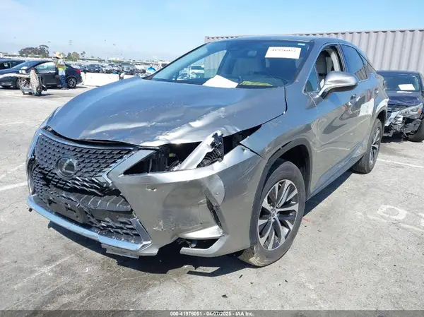 2T2AZMAAXNC228573 2022 LEXUS RX - Image 2