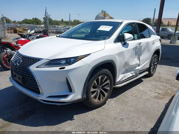 2T2AZMDA1MC304790 2021 LEXUS RX - Image 2