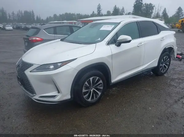 2T2AZMDA4NC338692 2022 LEXUS RX - Image 2