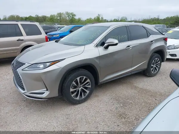 2T2AZMDA7NC352957 2022 LEXUS RX - Image 2