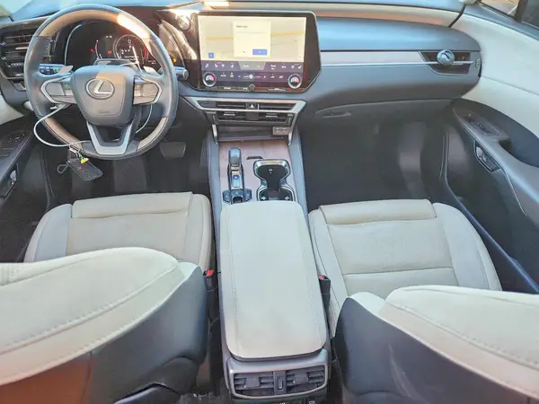 2T2BAMBA0PC001910 2023 LEXUS RX - Image 8