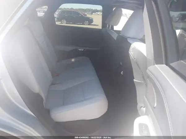 2T2BAMBA0PC004614 2023 LEXUS RX - Image 8