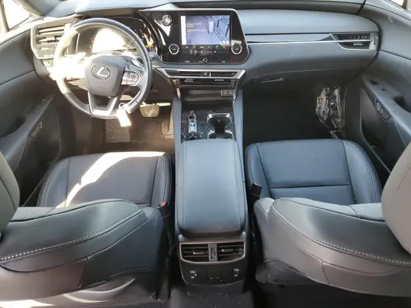 2T2BAMBA0RC031556 2024 LEXUS RX - Image 8