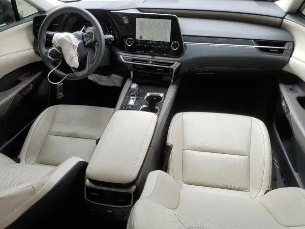 2T2BAMBA0RC031766 2024 LEXUS RX - Image 8
