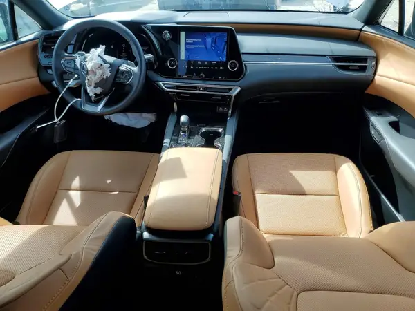 2T2BAMBA0SC056639 2025 LEXUS RX - Image 8