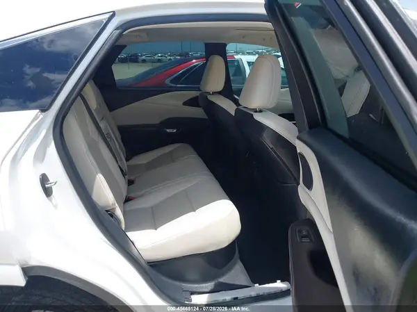 2T2BAMBA0SC057919 2025 LEXUS RX - Image 8