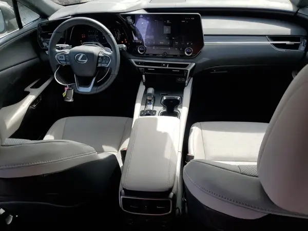 2T2BAMBA1RC033106 2024 LEXUS RX - Image 8