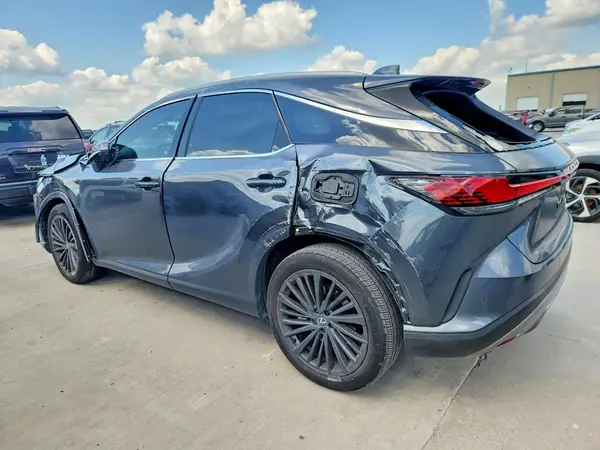 2T2BAMBA1SC053927 2025 LEXUS RX - Image 2