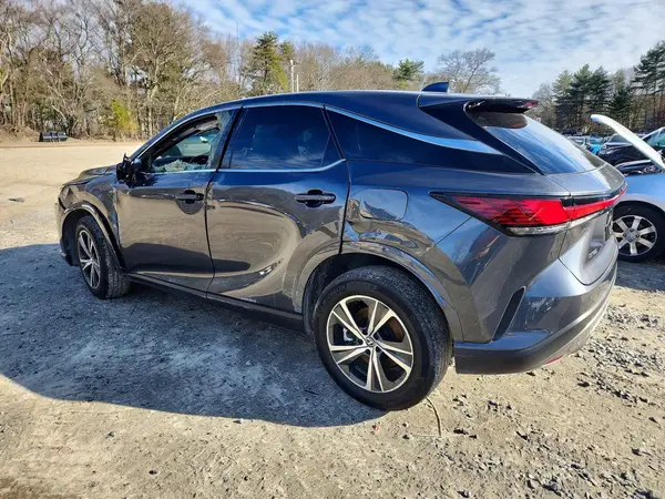 2T2BAMBA1SC056150 2025 LEXUS RX - Image 2