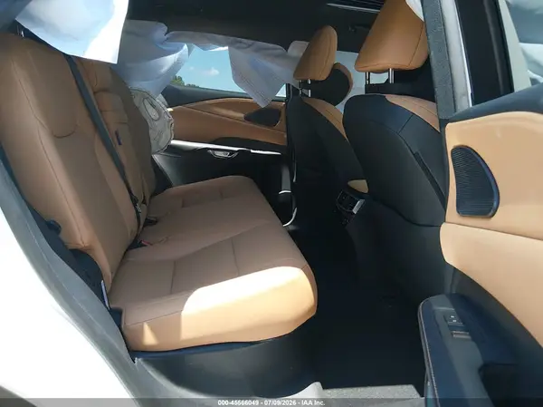 2T2BAMBA1SC060621 2025 LEXUS RX - Image 8