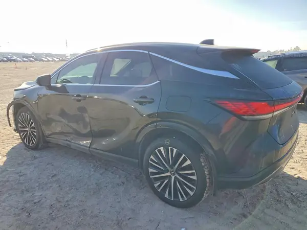 2T2BAMBA2RC040985 2024 LEXUS RX - Image 2