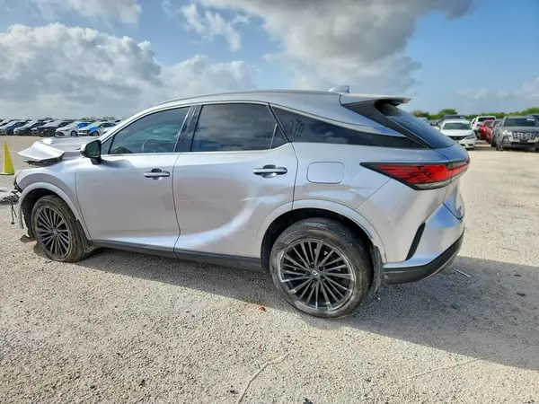 2T2BAMBA2RC046205 2024 LEXUS RX - Image 2