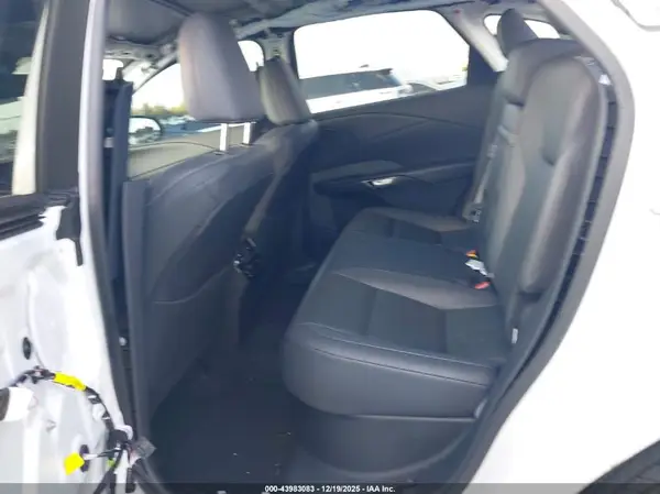 2T2BAMBA2RC050190 2024 LEXUS RX - Image 8
