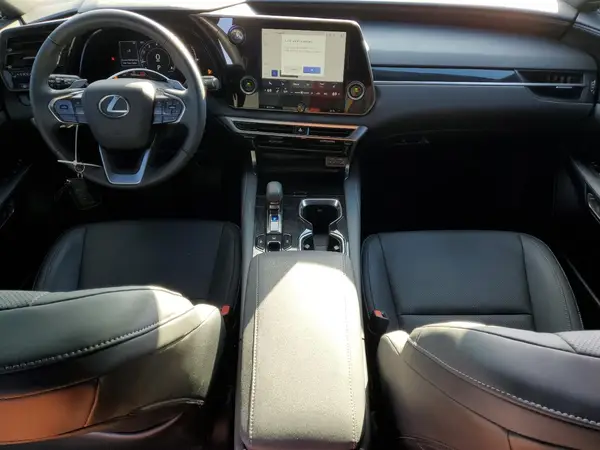 2T2BAMBA3RC031180 2024 LEXUS RX - Image 8