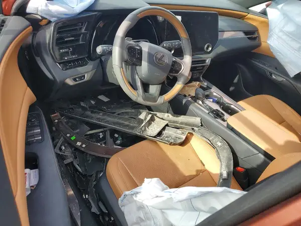 2T2BAMBA3RC040980 2024 LEXUS RX - Image 8