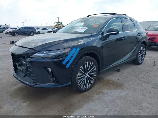 2T2BAMBA3SC062063 2025 LEXUS RX - Image 2