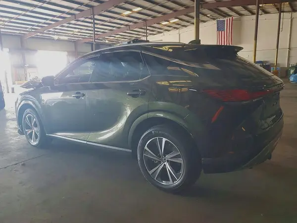 2T2BAMBA3SC064587 2025 LEXUS RX - Image 2
