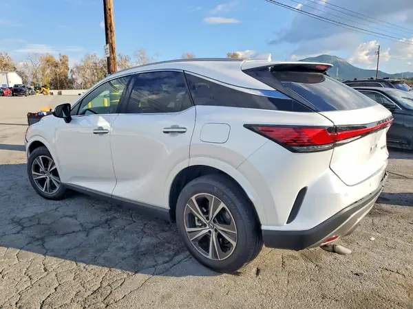 2T2BAMBA3SC064685 2025 LEXUS RX - Image 2