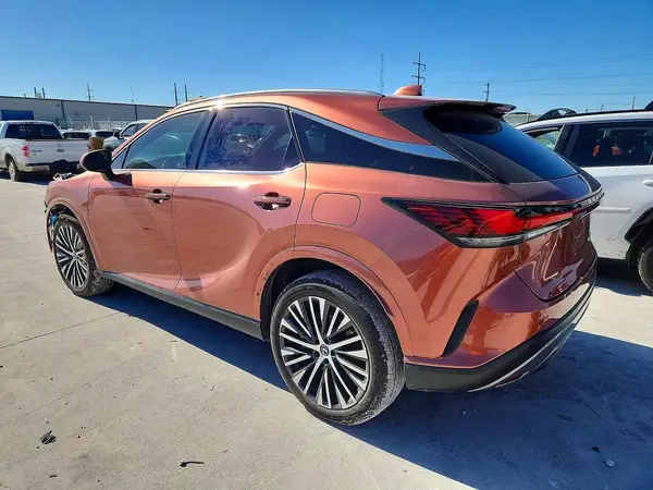 2T2BAMBA4PC005300 2023 LEXUS RX - Image 2