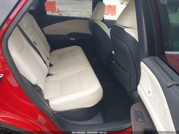 2T2BAMBA4PC022338 2023 LEXUS RX - Image 8