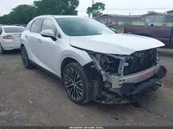 2T2BAMBA4RC028661 2024 LEXUS RX
