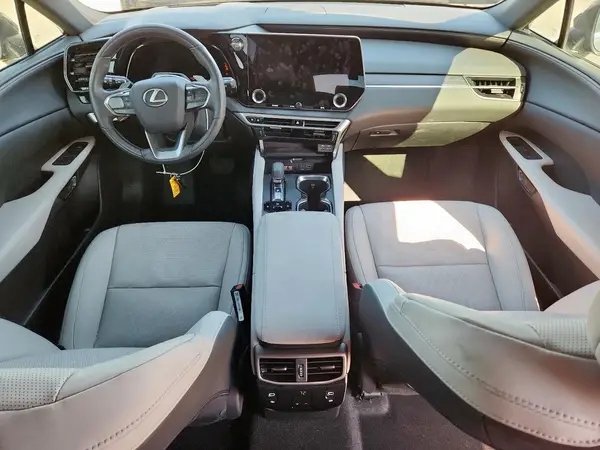 2T2BAMBA4SC054117 2025 LEXUS RX - Image 8