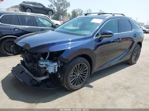 2T2BAMBA4SC062363 2025 LEXUS RX - Image 2