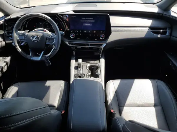 2T2BAMBA5PC015611 2023 LEXUS RX - Image 8