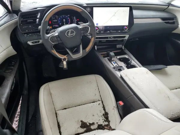 2T2BAMBA5RC046442 2024 LEXUS RX - Image 8