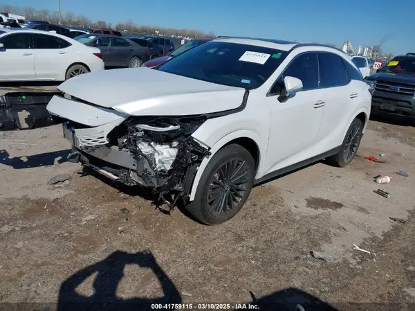 2T2BAMBA5RC049230 2024 LEXUS RX - Image 2