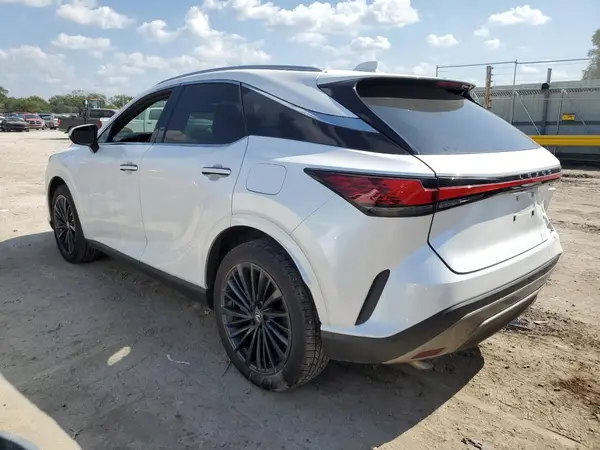 2T2BAMBA6RC043839 2024 LEXUS RX - Image 2