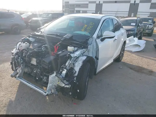 2T2BAMBA6SC059951 2025 LEXUS RX - Image 2