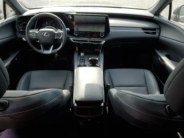 2T2BAMBA7PC003797 2023 LEXUS RX - Image 8